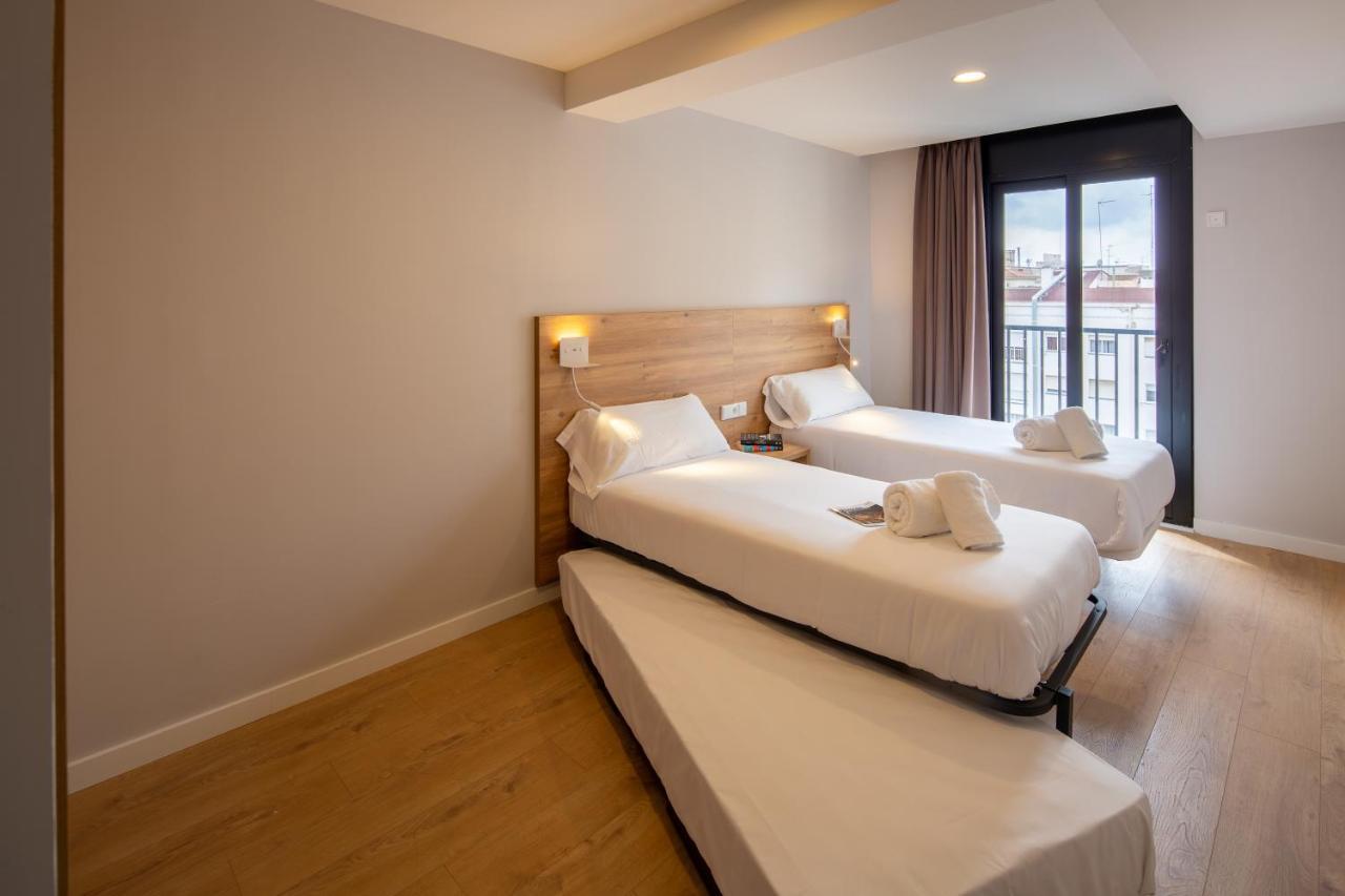 Tgna Rambla 68 Apartment *